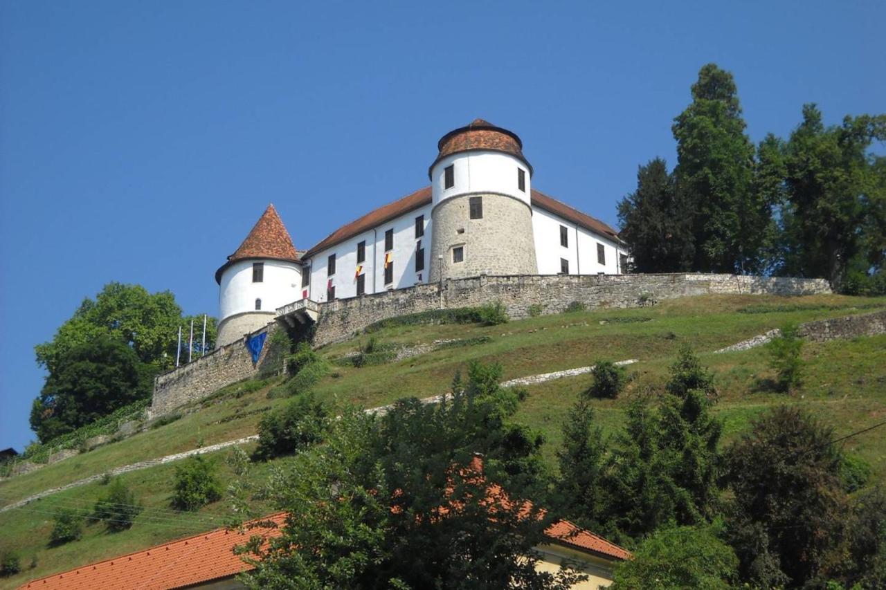 Cosy Hill Home Rucman With A Breathtaking View Zgornja Pohanca Extérieur photo